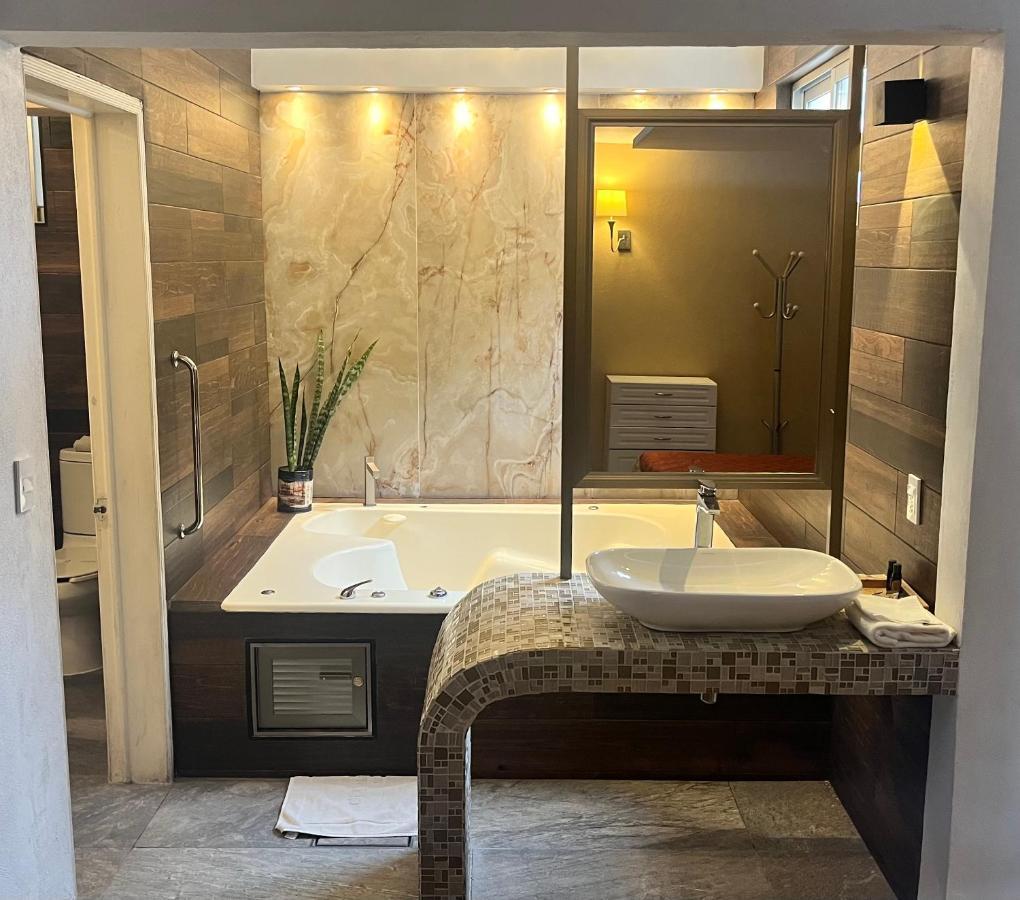 Hotel Del Valle Inn Pachuca Eksteriør bilde