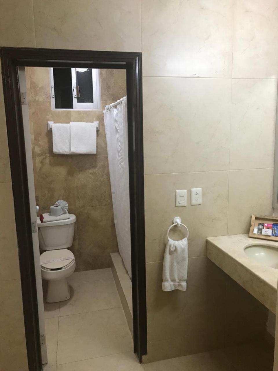 Hotel Del Valle Inn Pachuca Eksteriør bilde